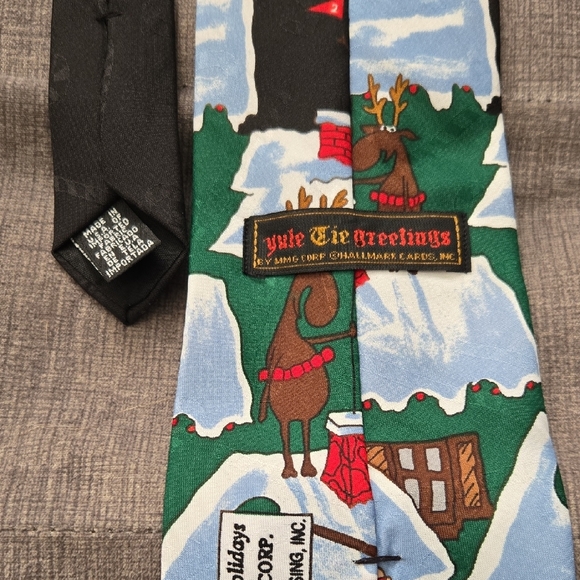 Festive Santa Holiday Tie - Picture 3 of 3